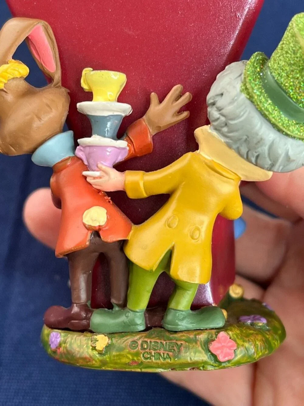 Disney 2010 Alice In Wonderland Tea Party Rare Mad Hatter Xmas Ornament